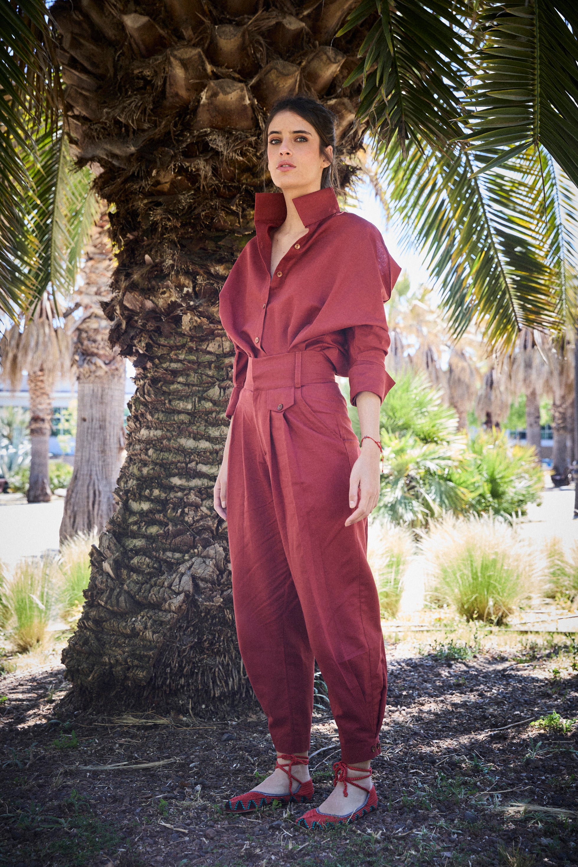 Pantalón Greta lino rojo teja