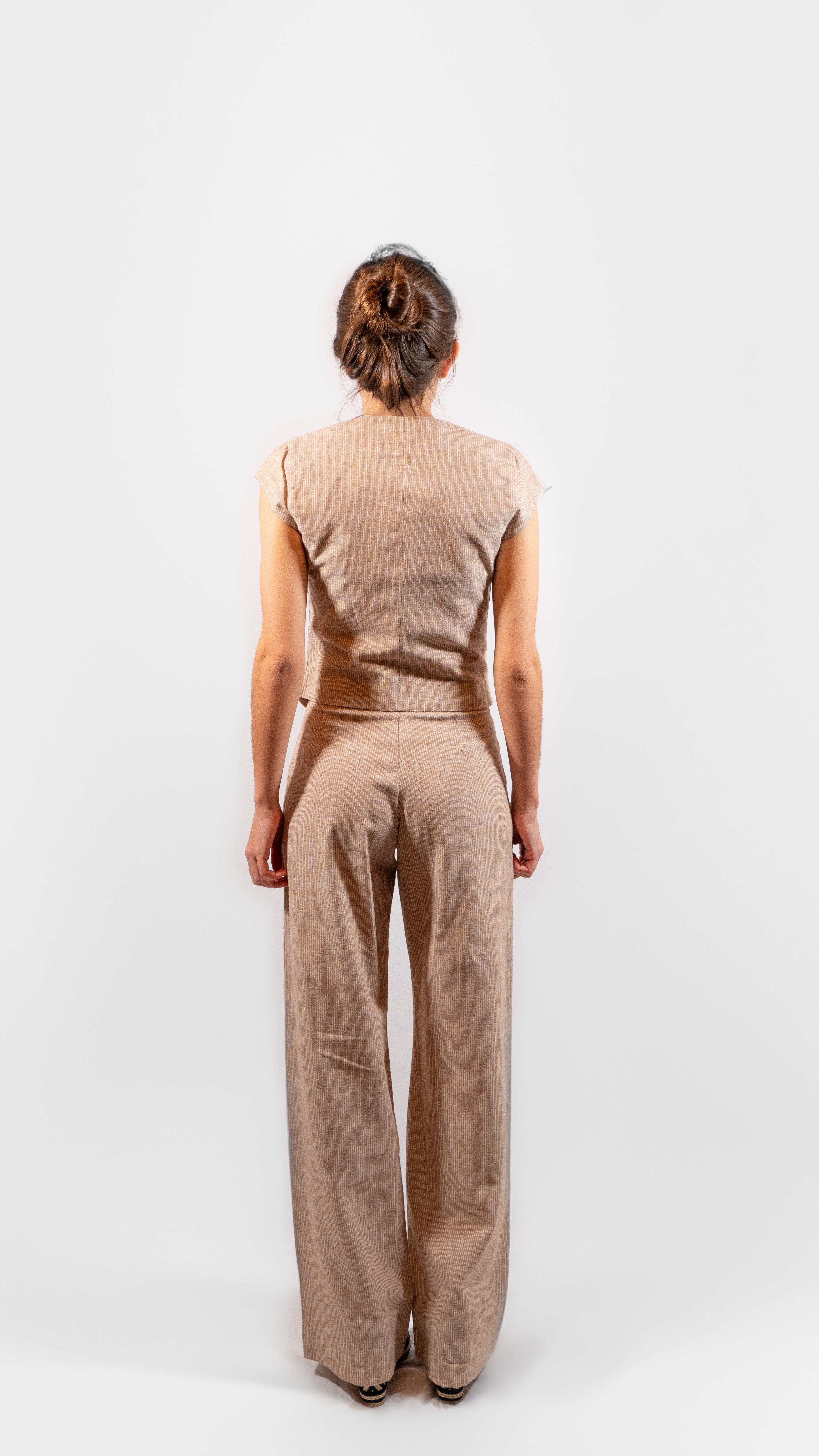 Pantalón Aura lino tostado