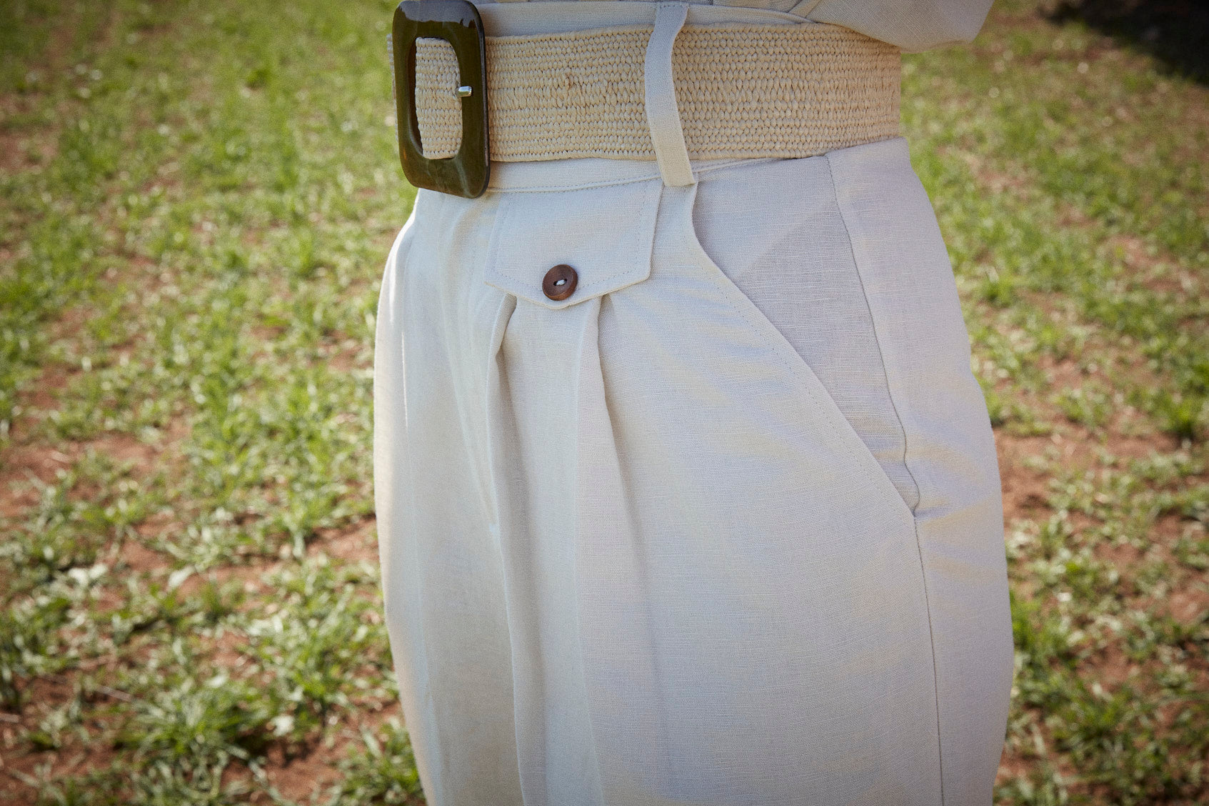 Pantalón Greta lino beige