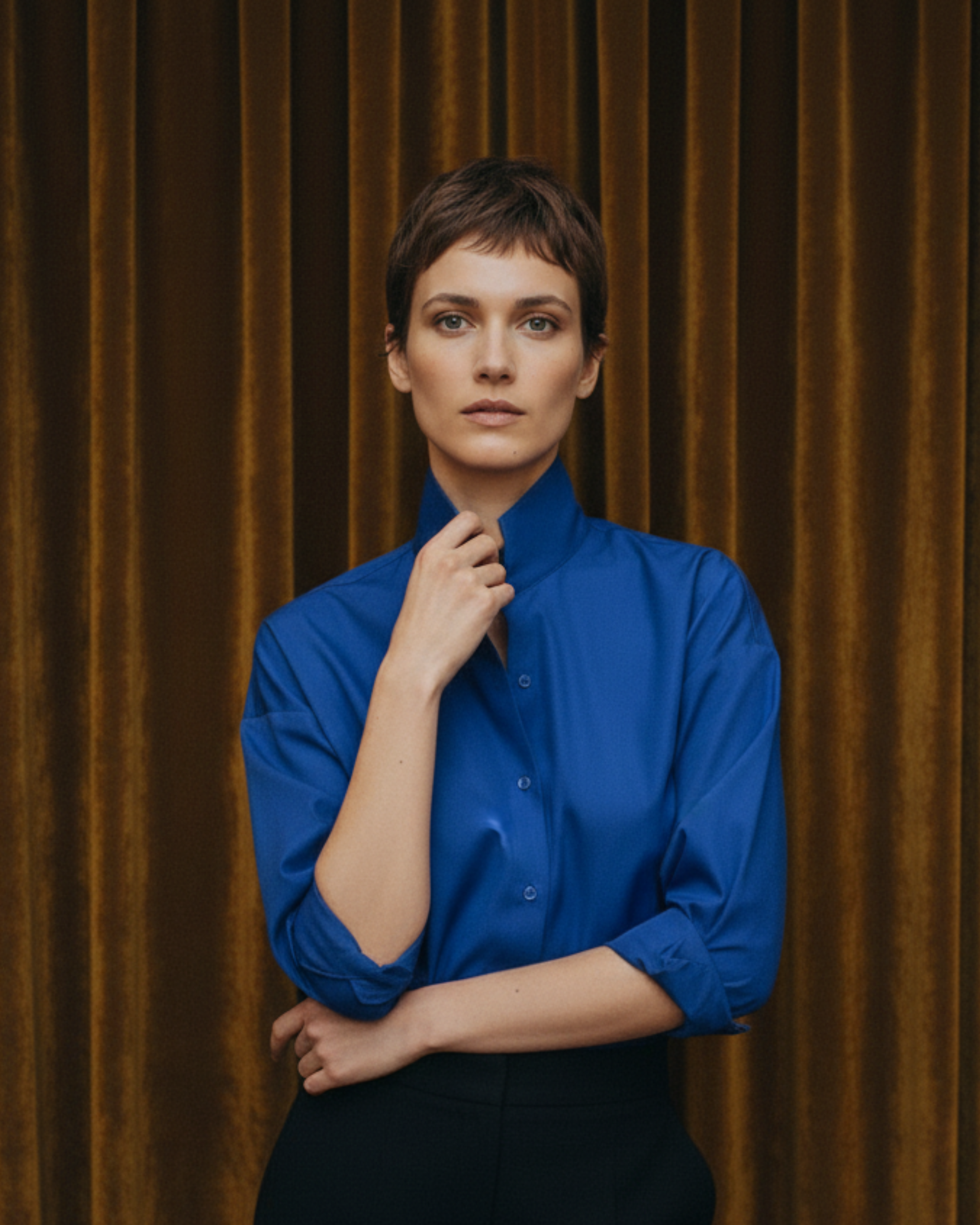 Camisa Miyako azul cobalto