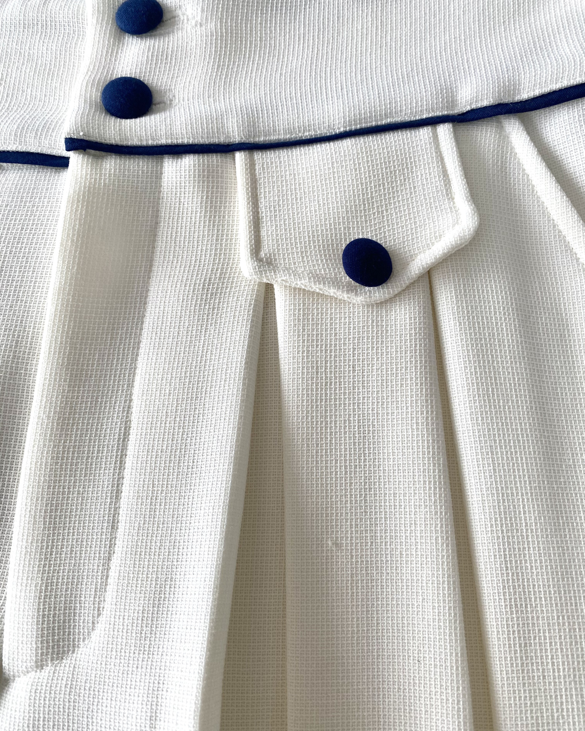 Pantalón Fini blanco con azul marino