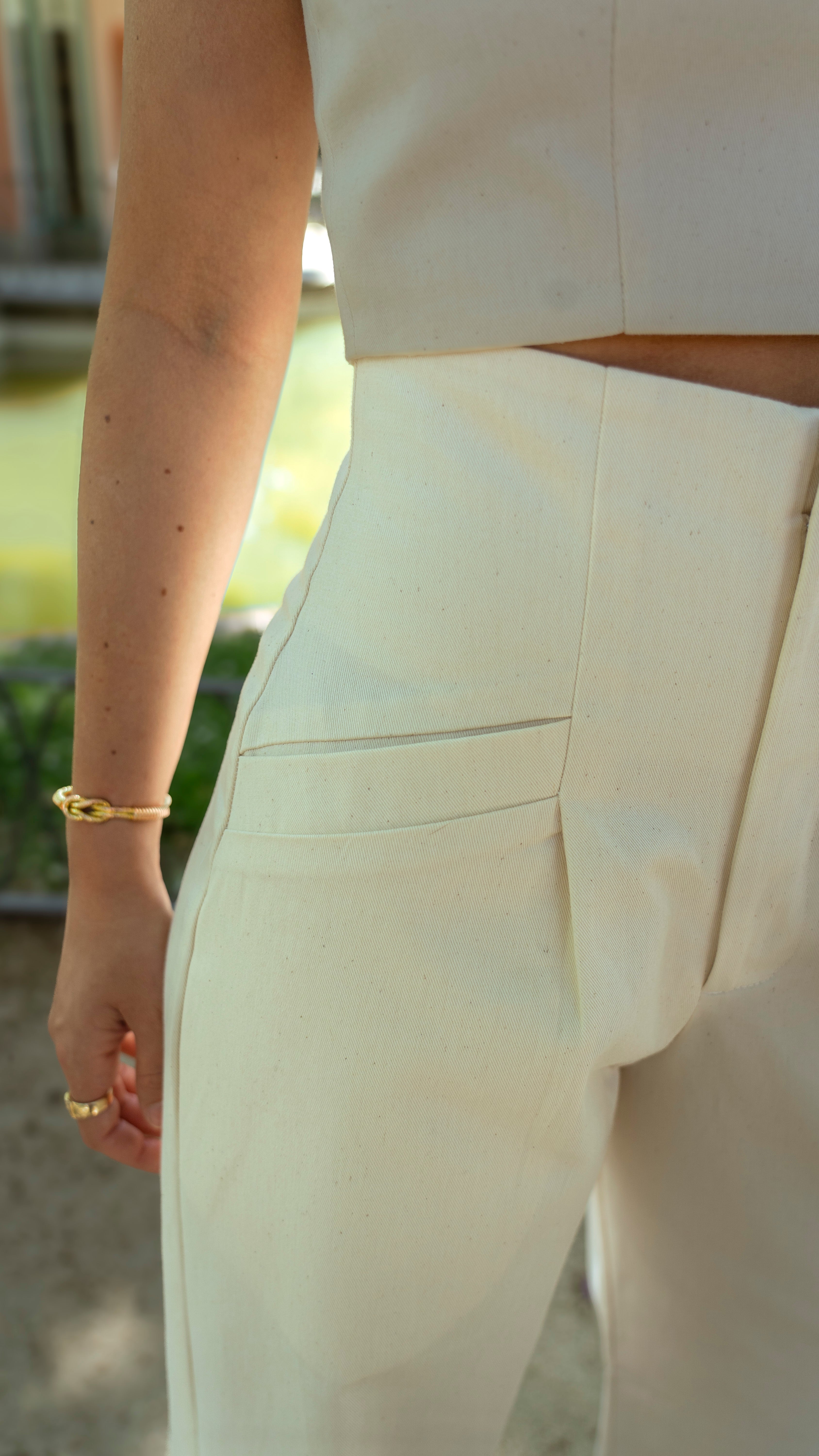 Pantalón Aura blanco roto